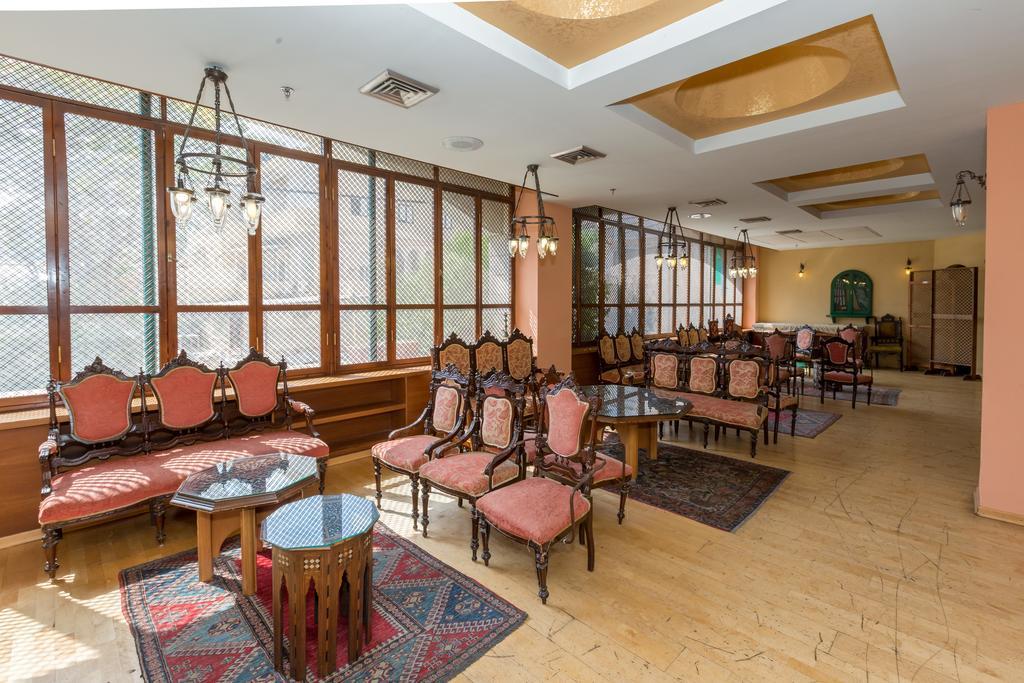 Hotel & Museum Dona Gracia Tiberias Buitenkant foto