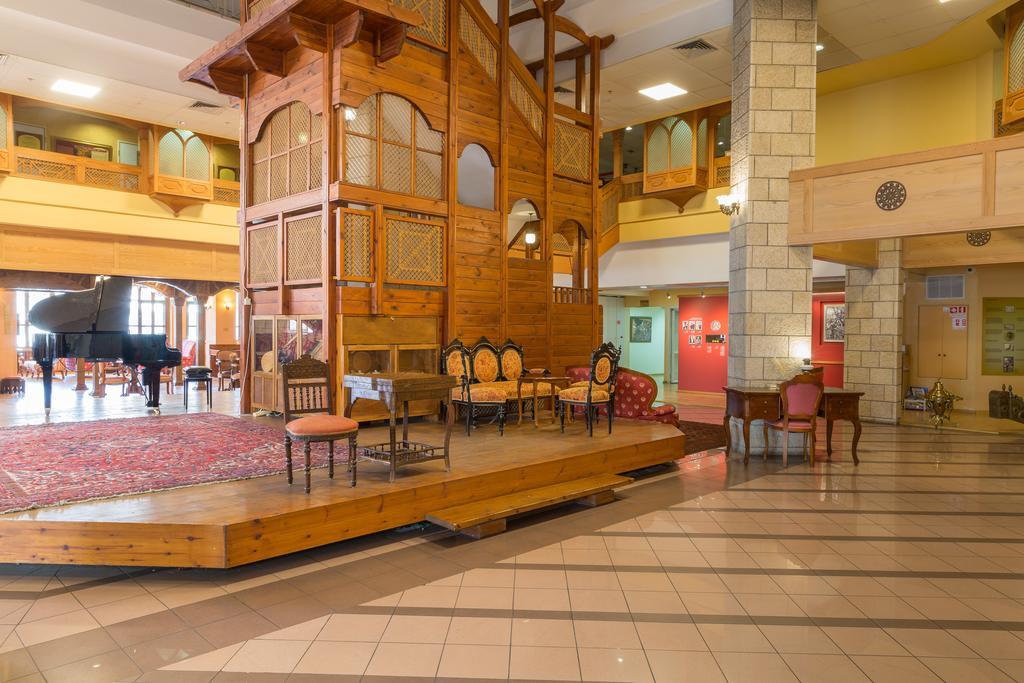 Hotel & Museum Dona Gracia Tiberias Buitenkant foto